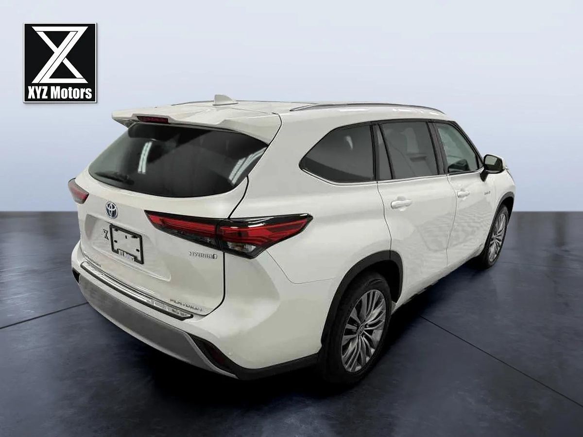 Sold 2021 Toyota Highlander Hybrid Platinum in Grand Rapids